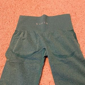 NVGTN contour leggings